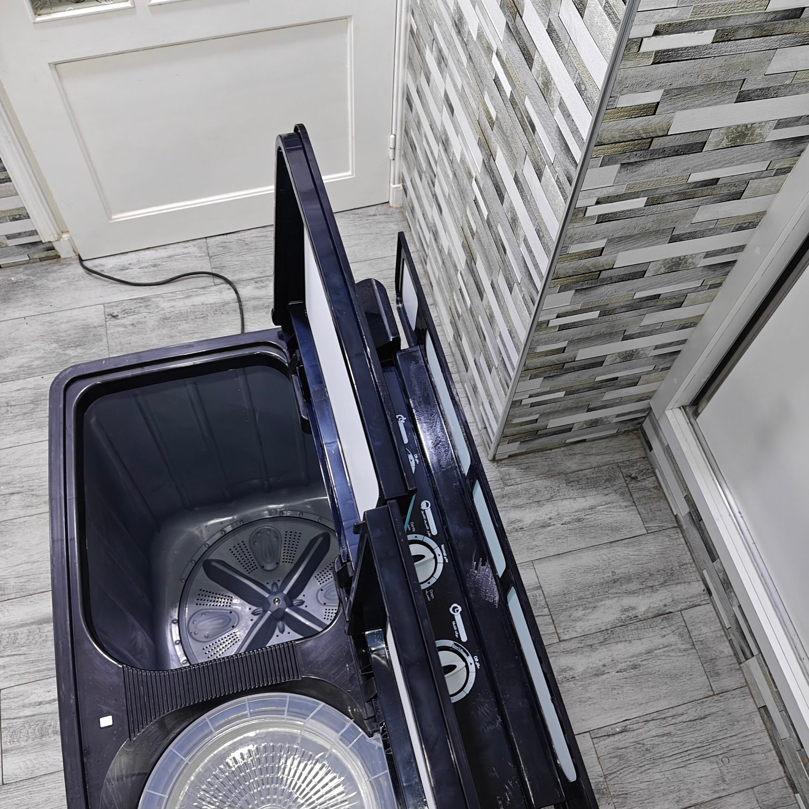 Machine à laver semi-automatique double bag 12,5kg SuperCara en plastique haute qualité avec pompe a eau ( Lavage & Rinçage & Essorage ) – Image 4