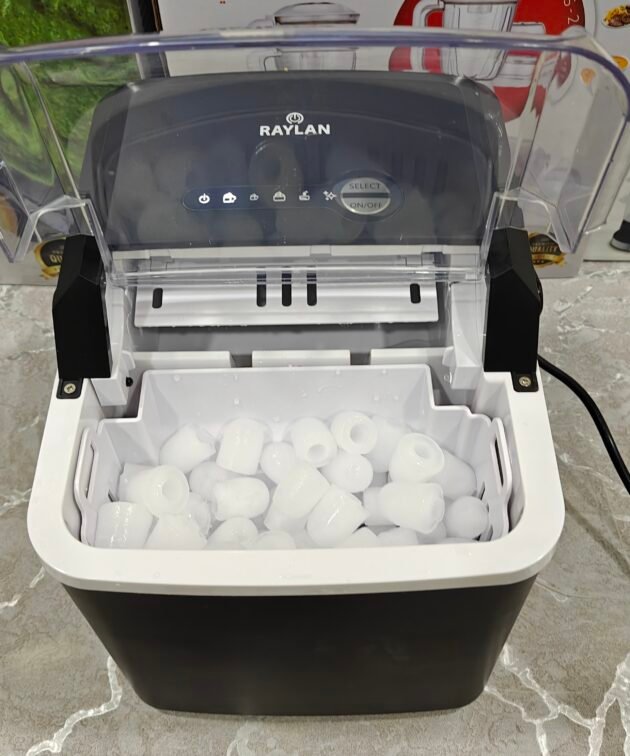 Machine à glaçons RAYLAN RPA-MG 150 B – 9 glaçons toutes les 6 minutes Jusqu’à 15 kg en 24h